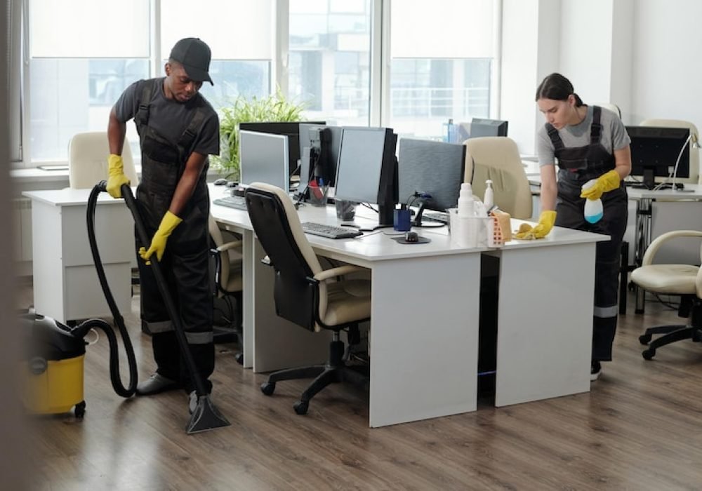 Office cleaning Office cleaning